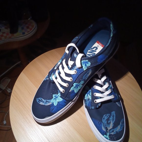 VANS MENS SZ 10.5 SNEAKER Custom Palms Blue Print NWOT - Picture 7 of 7